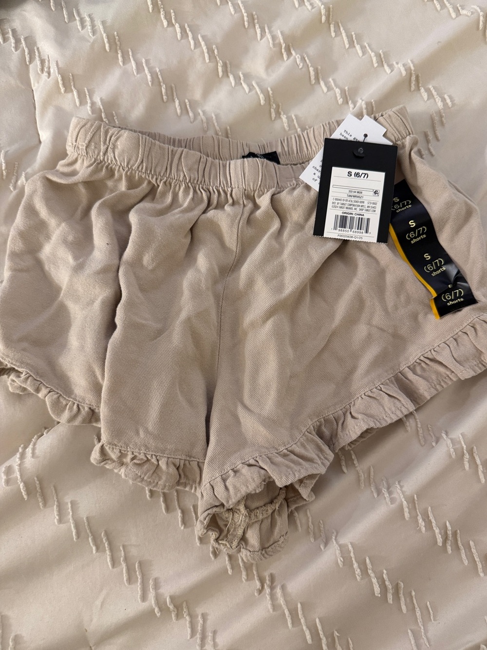 Girl’s Soft Light Khaki Ruffle Shorts - art class